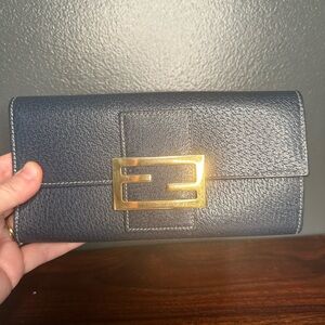 Fendi - Navy leather - gold hardware - long wallet